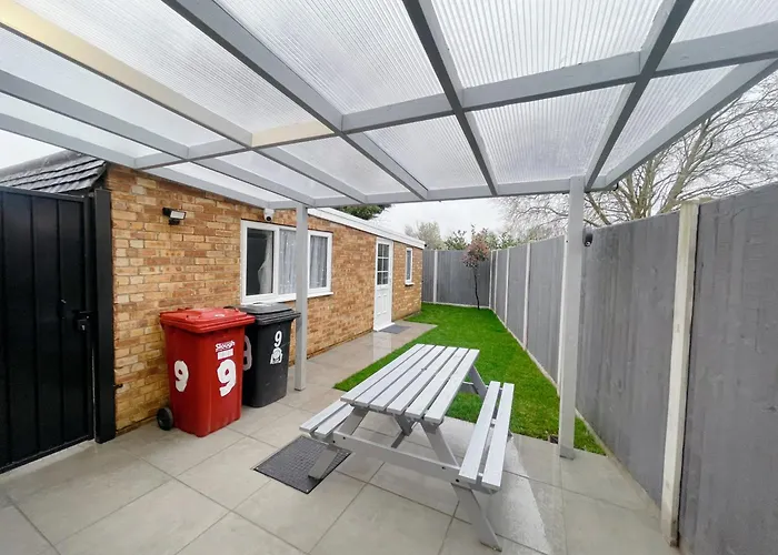 Home Near London Heathrow, Slough,Windsor,Legoland