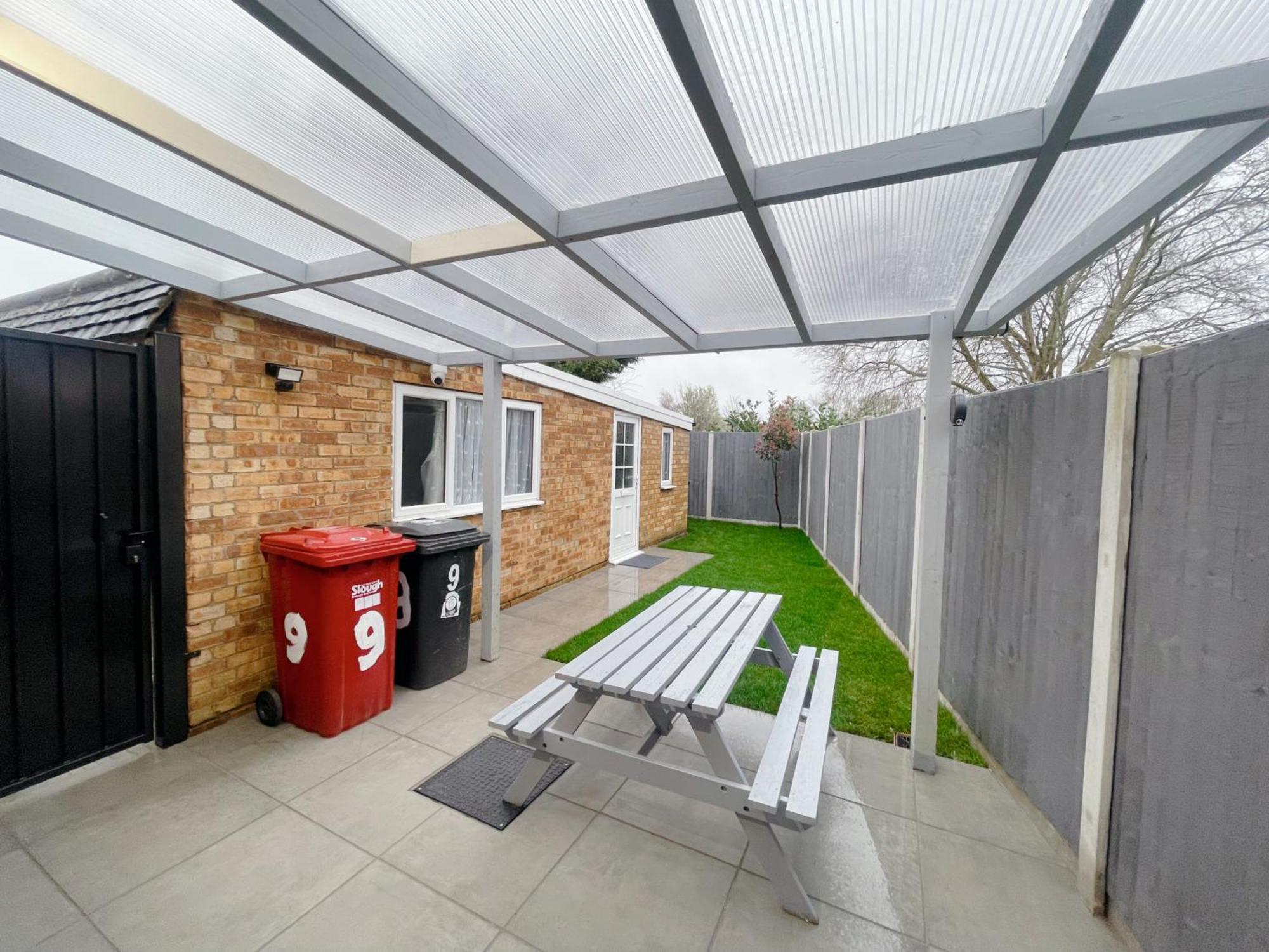 Near London Heathrow, Slough,windsor,legoland Holiday home